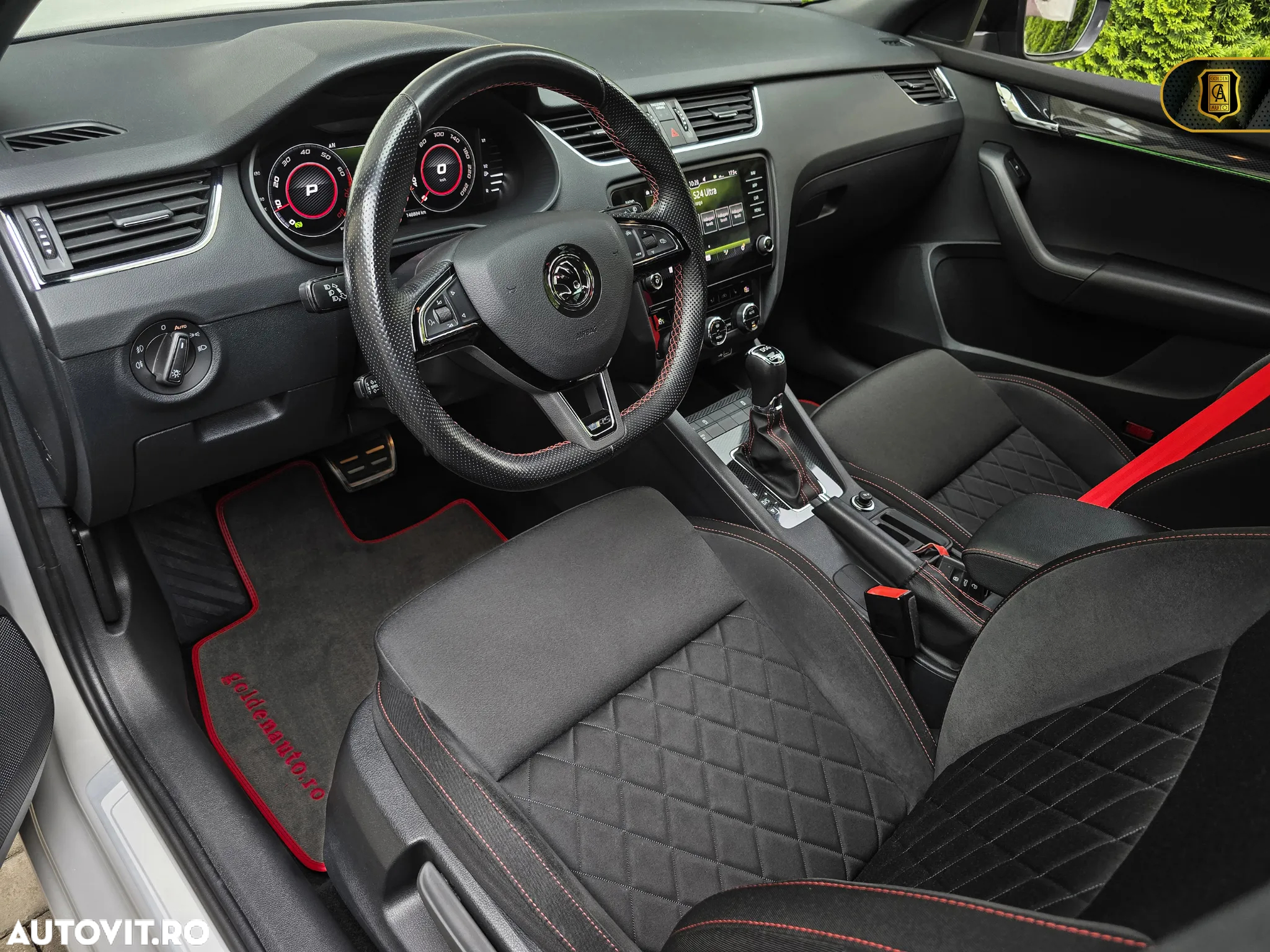 Skoda Octavia Combi 2.0 TSI DSG RS 245 - 24