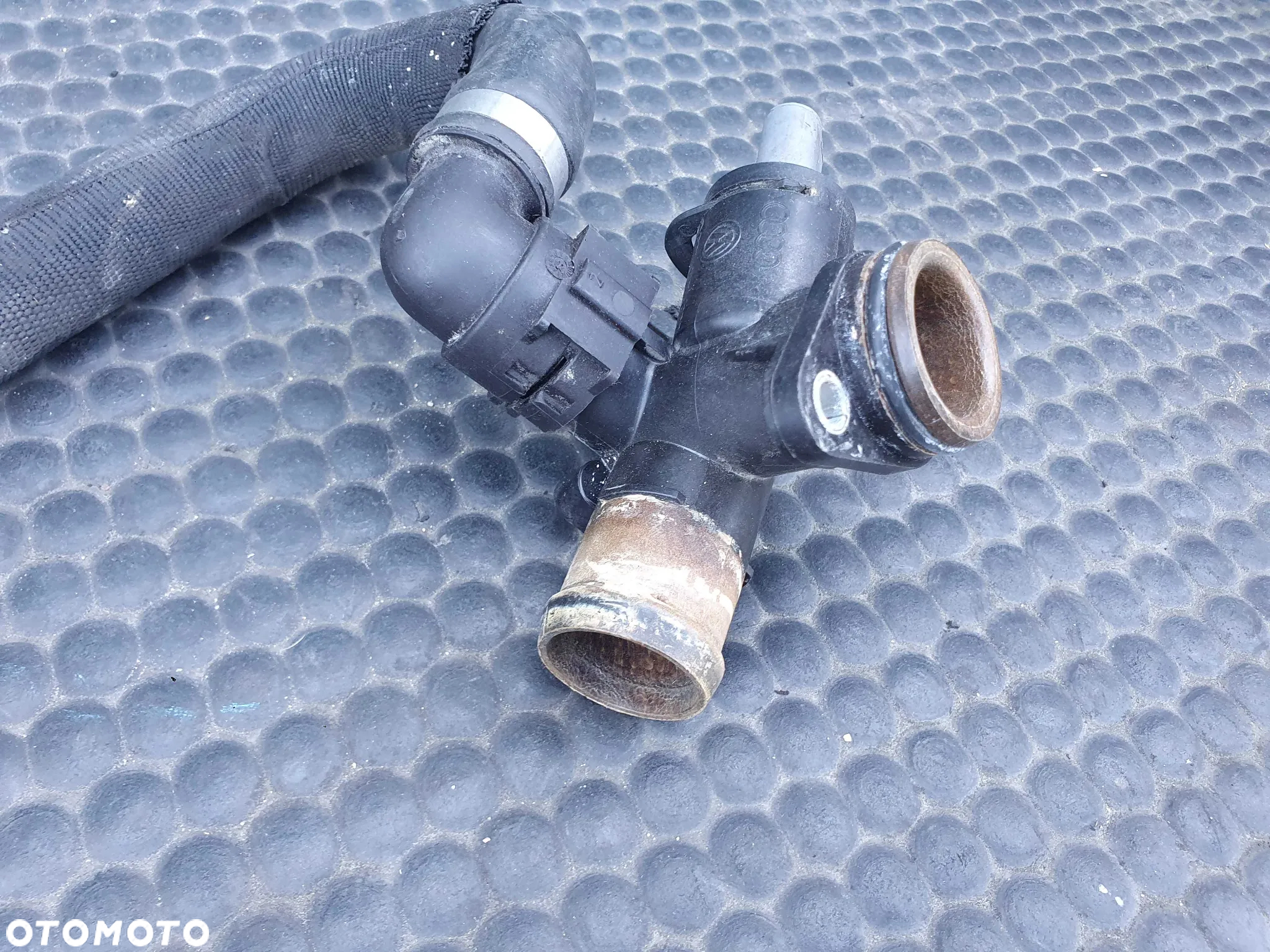 Obudowa Termostat Y2495002 06D121133C Krociec Czujnik Przewod Waz 2.0 TFSI Audi A4 B7 A6 C6 - 26