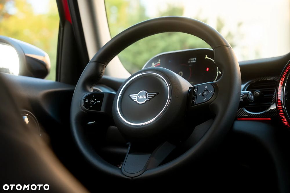 MINI Cooper Standard - 15