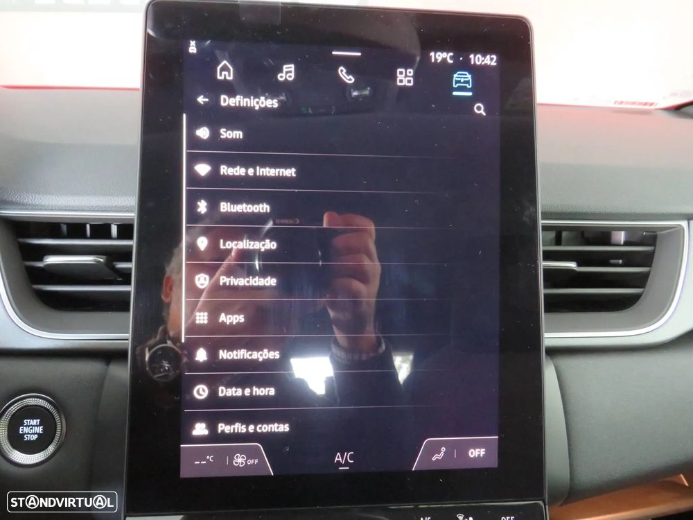 Renault Captur 1.0 TCe Techno Bi-Fuel - 41