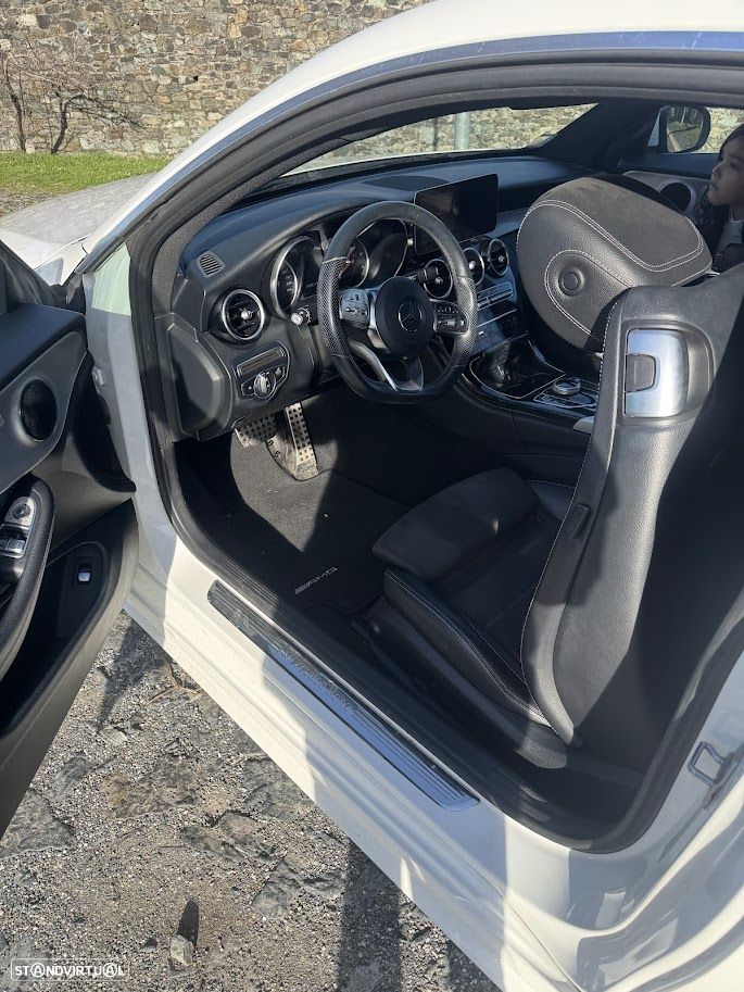 Mercedes-Benz C 220 d AMG Line - 29
