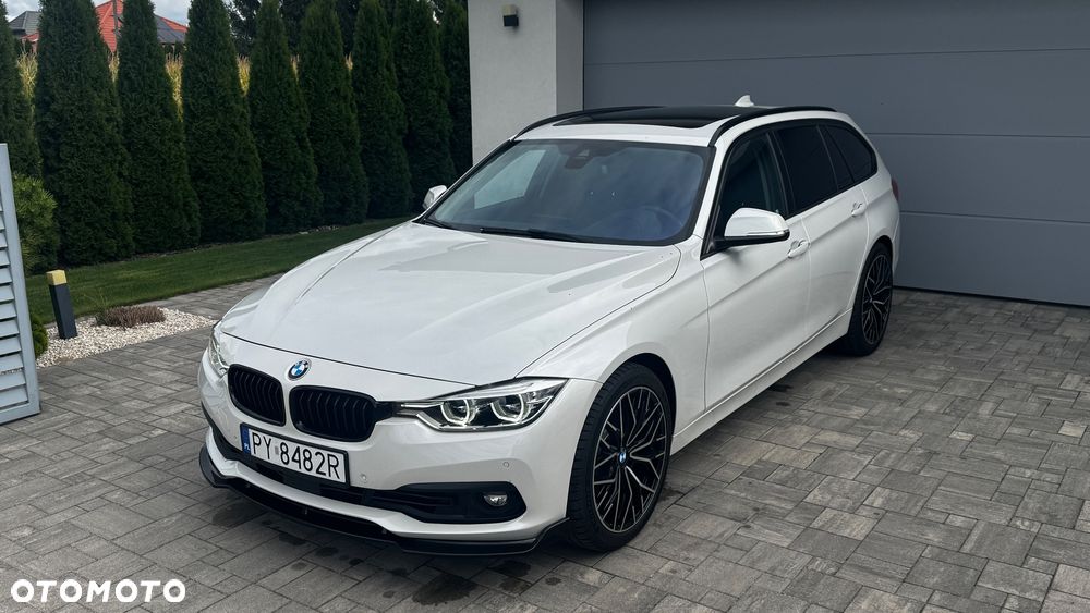 BMW Seria 3 330i xDrive Sport Line Shadow - 11