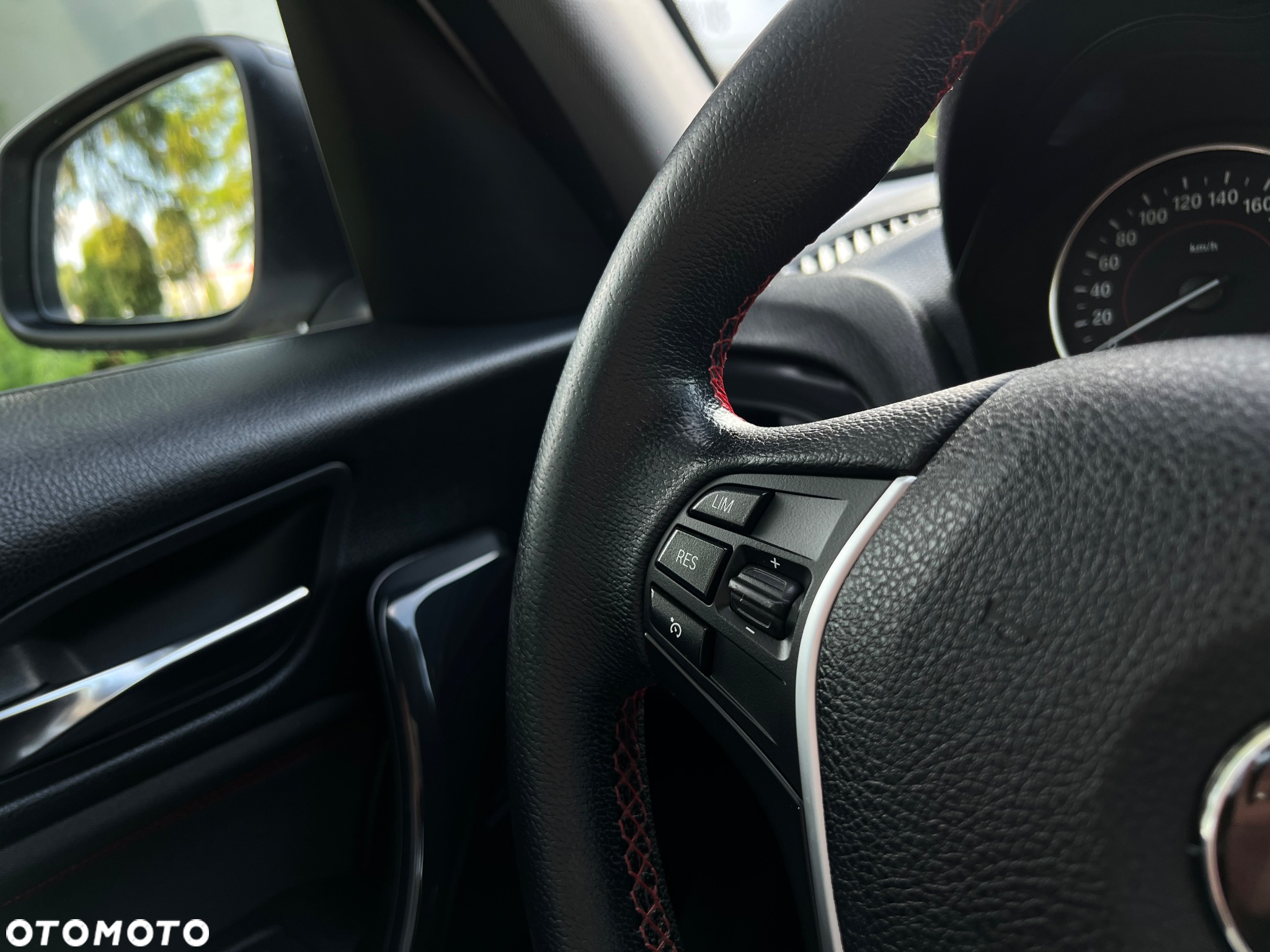 BMW Seria 1 116d Sport Line - 36