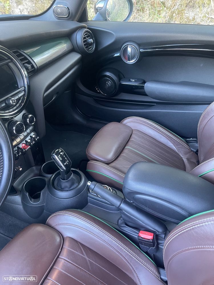 MINI 3 Portas Cooper D Auto - 7