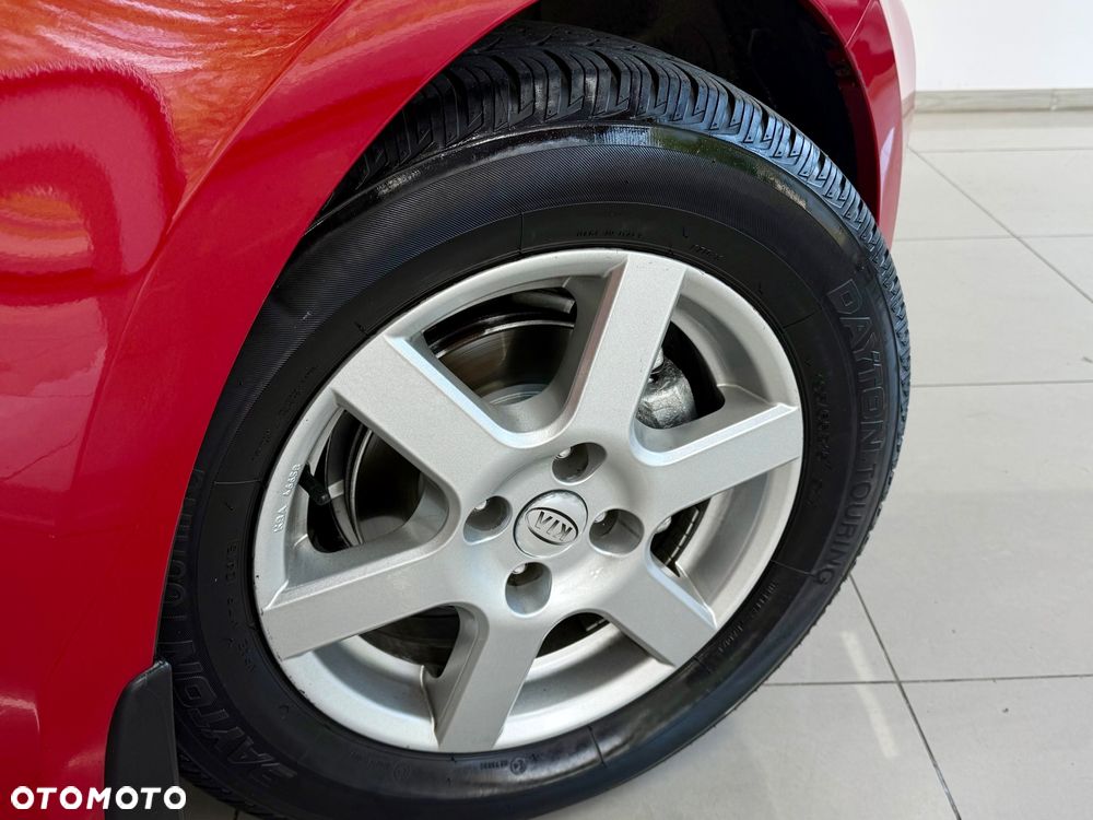 Kia Rio 1.2 L - 11