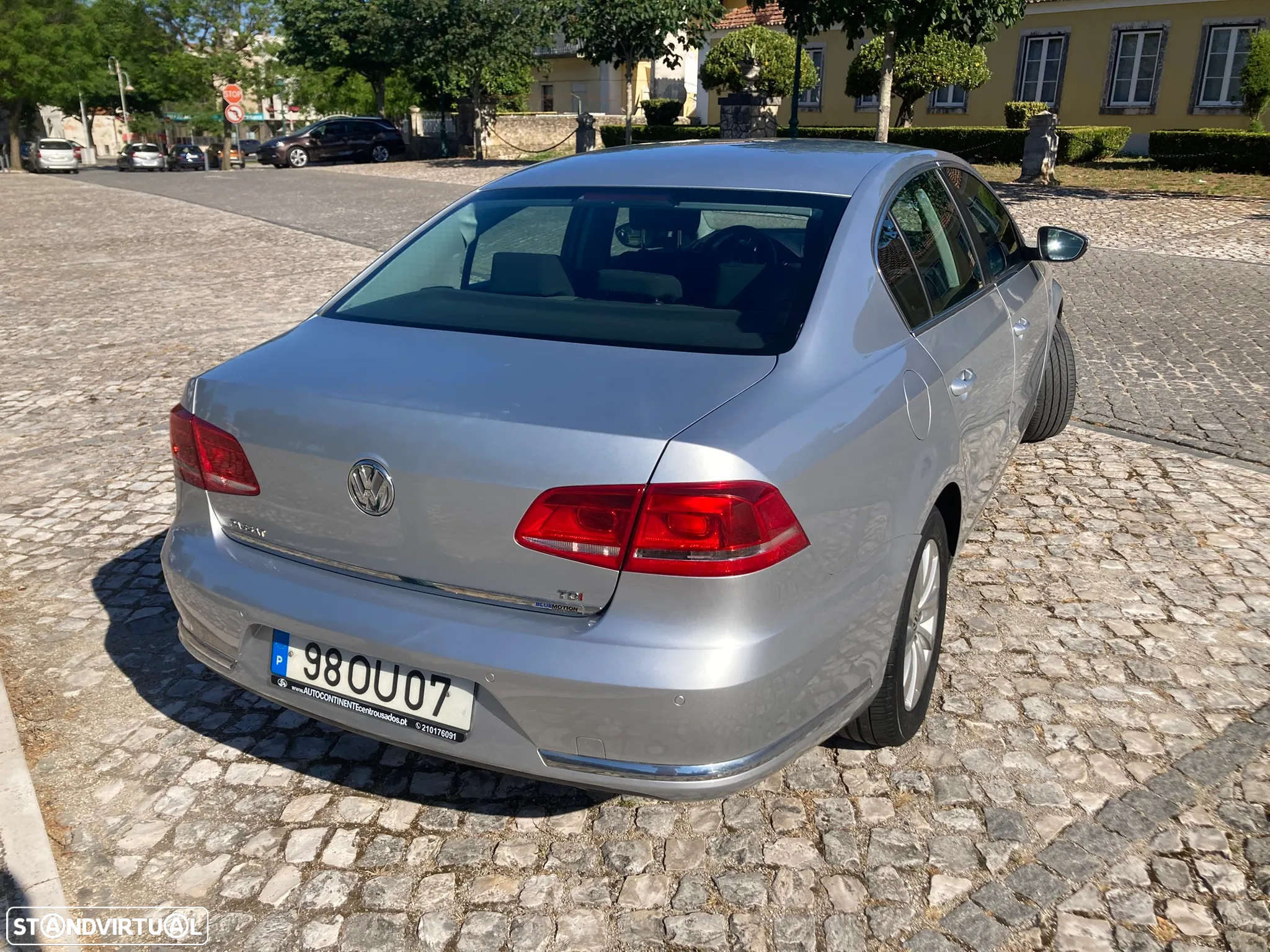 VW Passat 1.6 TDI BlueMotion - 3