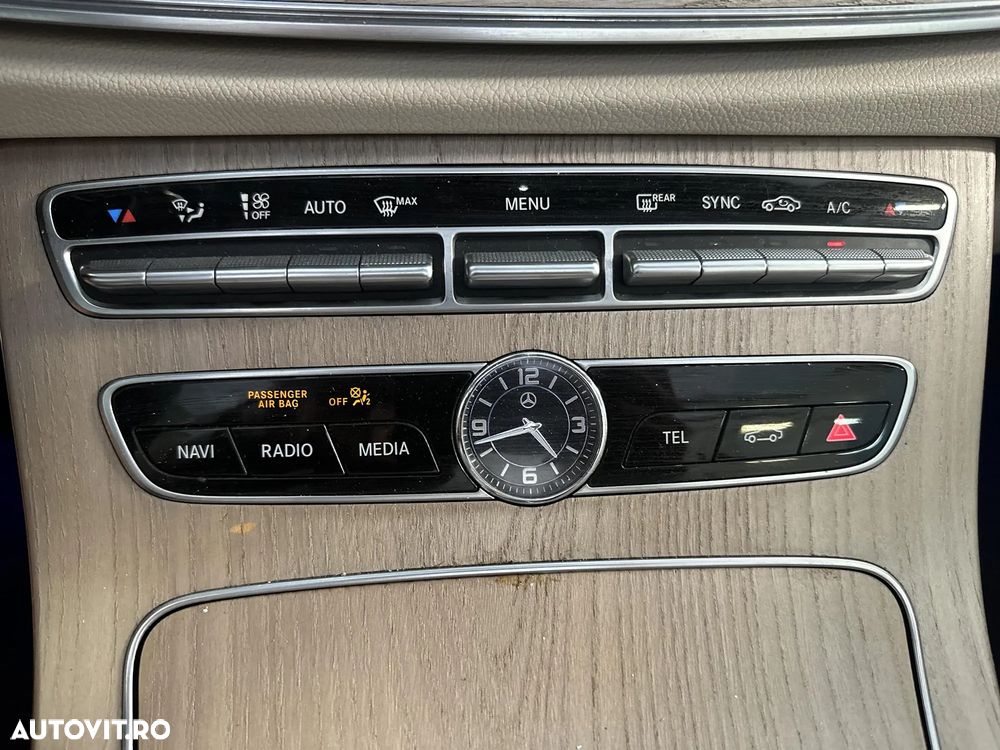 Mercedes-Benz E 220 d Cabrio - 18