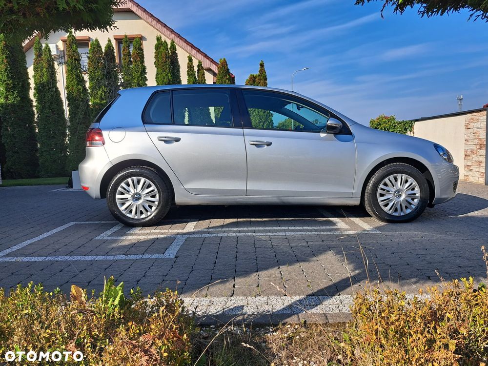 Volkswagen Golf - 9