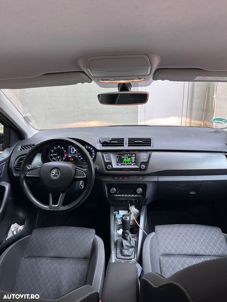 Skoda Fabia 1.0 TSI DSG Drive - 5