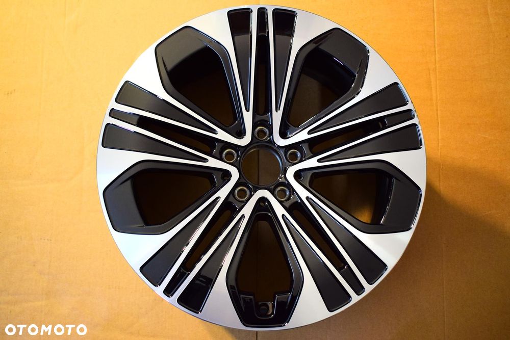 MERCEDES 19" E-Klasa W214 Nowy Model! Oryginał! - 1