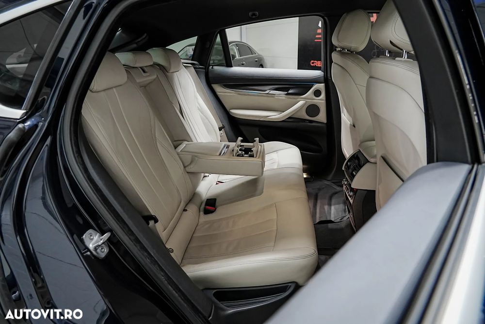 BMW X6 xDrive30d - 11