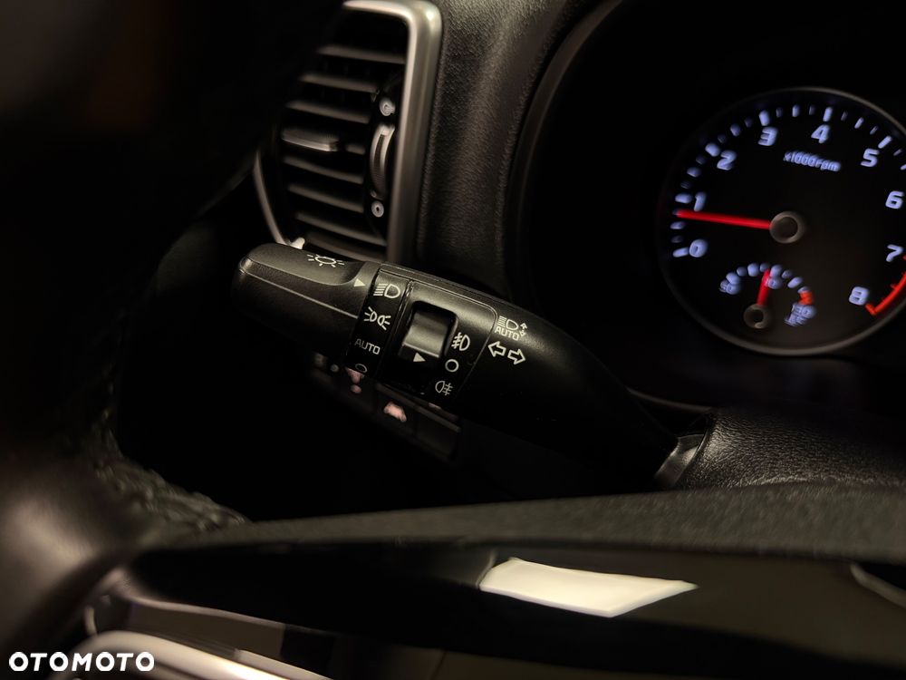 Kia Sportage 1.6 GDI Black Edition 2WD - 21