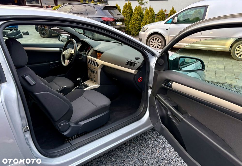 Opel Astra - 14