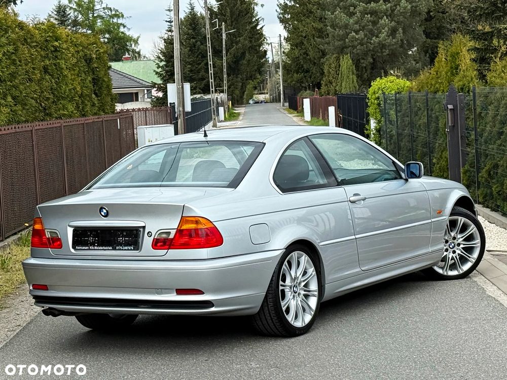 BMW Seria 3 328Ci - 21