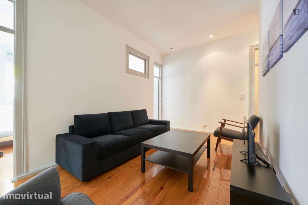 Quarto - localizado em Penha Lisbon - Grande imagem: 5/38