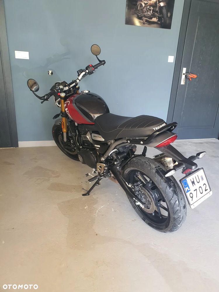Triumph Scrambler - 2