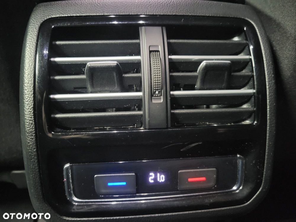 Volkswagen Passat Variant ver-2-0-tdi-bmt-comfortline-dsg7 - 16