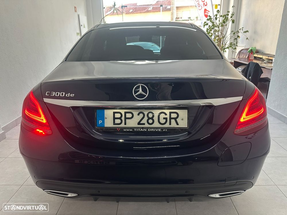 Mercedes-Benz C 300 - 12