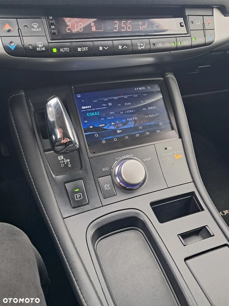 Lexus CT Standard - 11