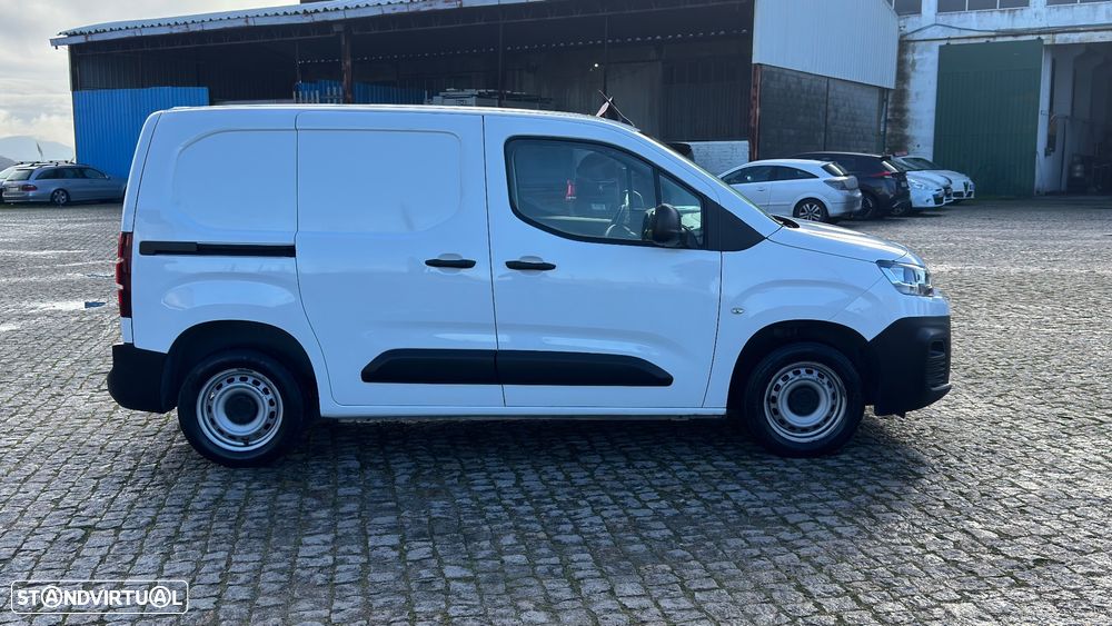 Citroën Berlingo 1.5 HDI 3 lug já c/ iva  dedutivel - 4