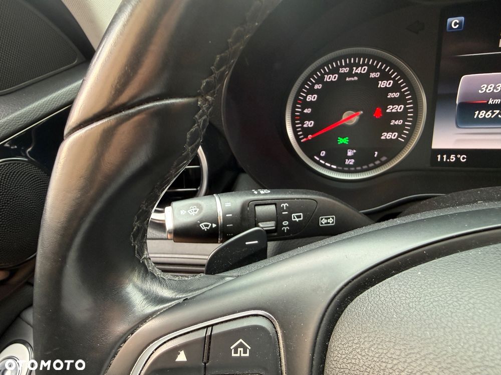 Mercedes-Benz Klasa C 200 9G-TRONIC - 31