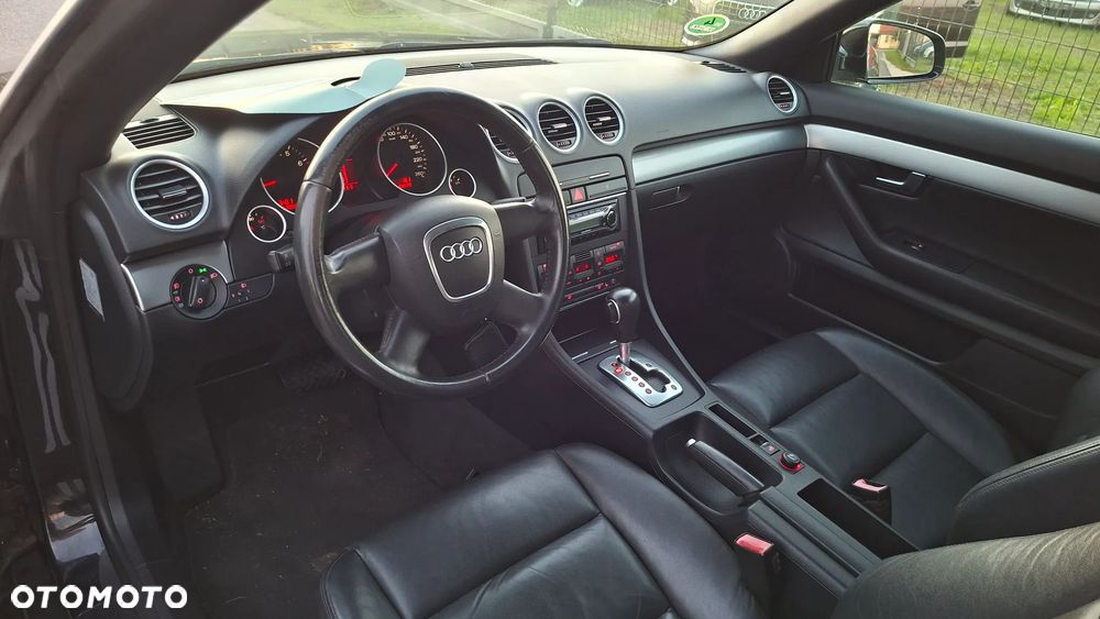 Audi A4 Cabrio 1.8T Multitronic - 8