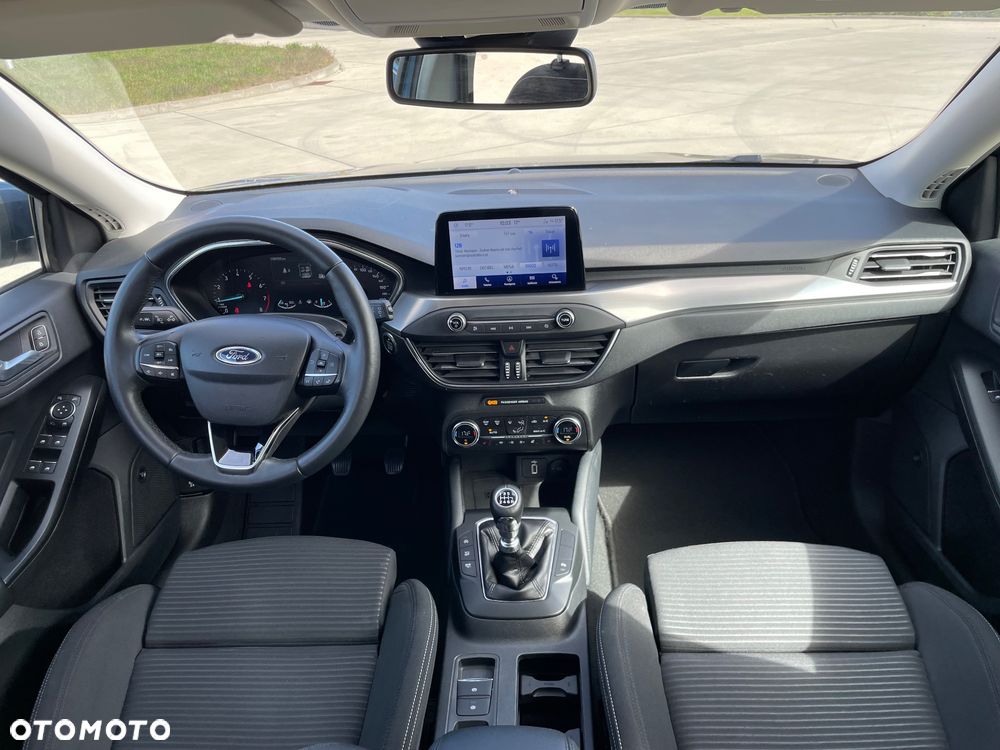 Ford Focus 1.0 EcoBoost STart-Stopp-System TITANIUM - 16