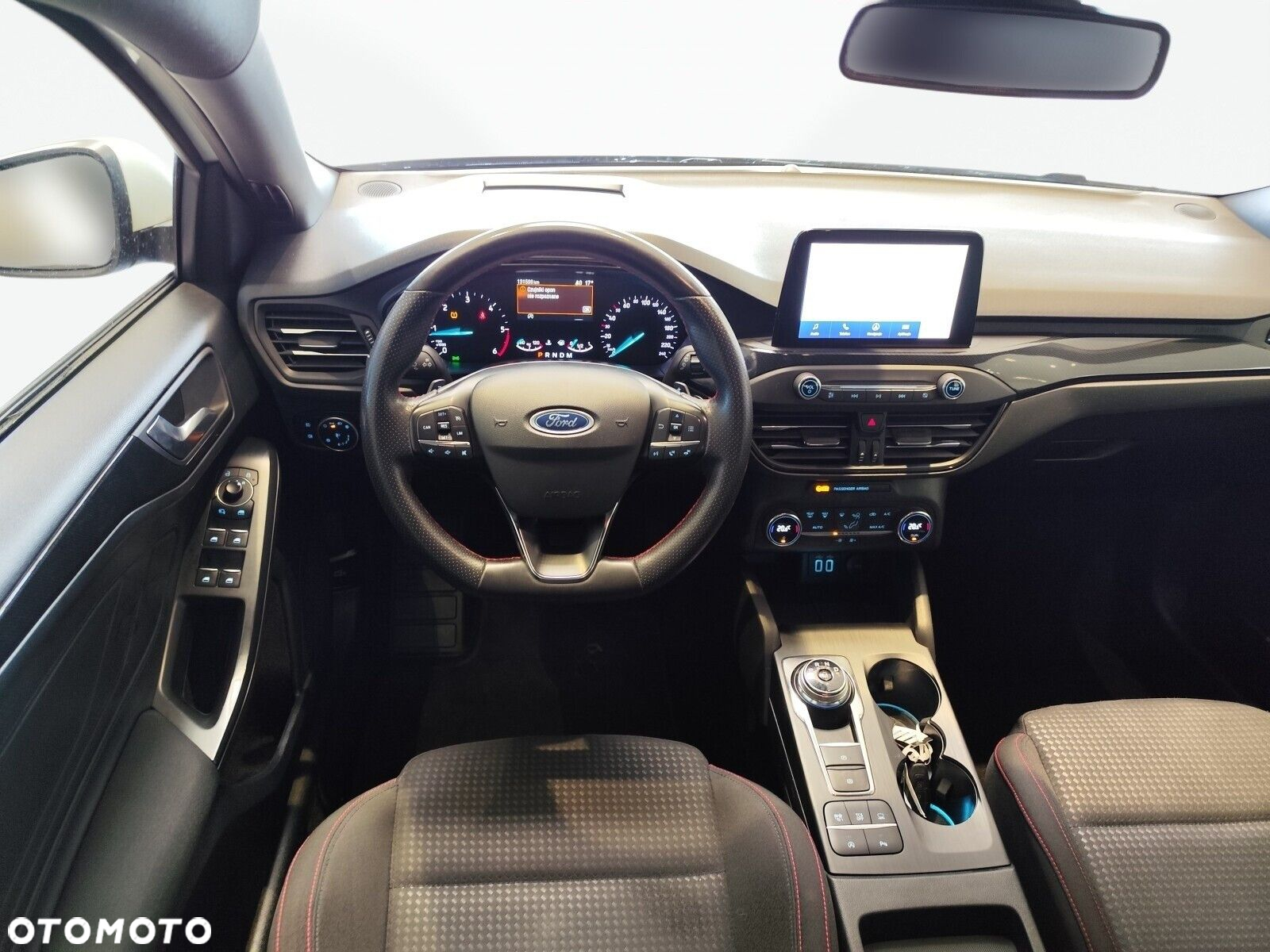 Ford Focus - 10