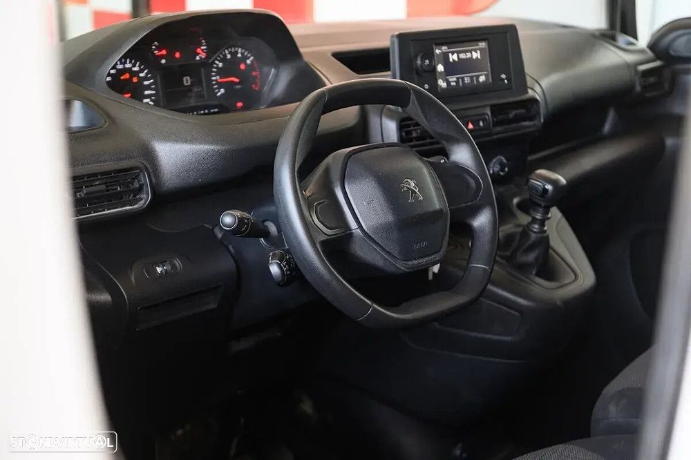 Peugeot Partner 1.5 BlueHDi Pro Longa - 27