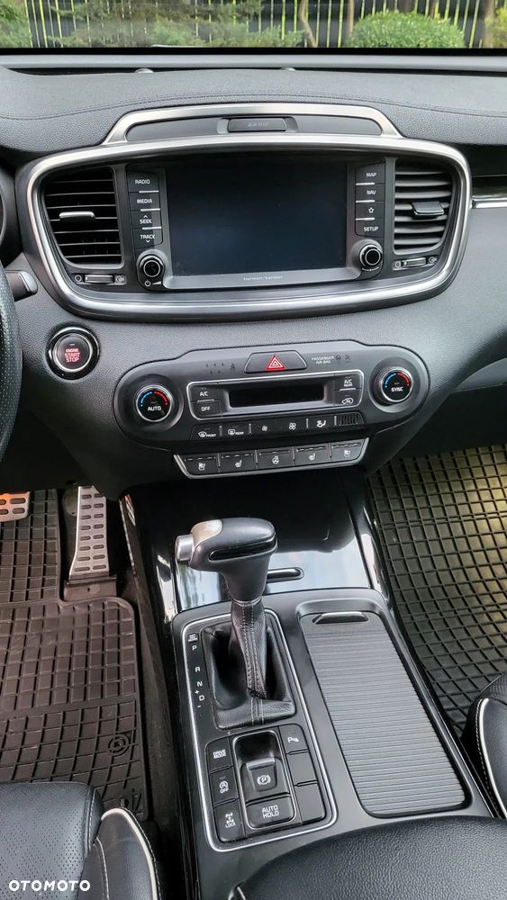 Kia Sorento 2.0 CRDI GT Line - 18
