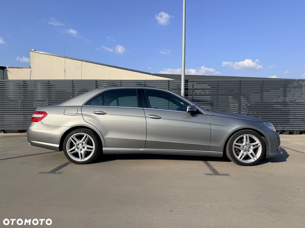 Mercedes-Benz Klasa E 220 BlueTEC 7G-TRONIC Avantgarde - 2