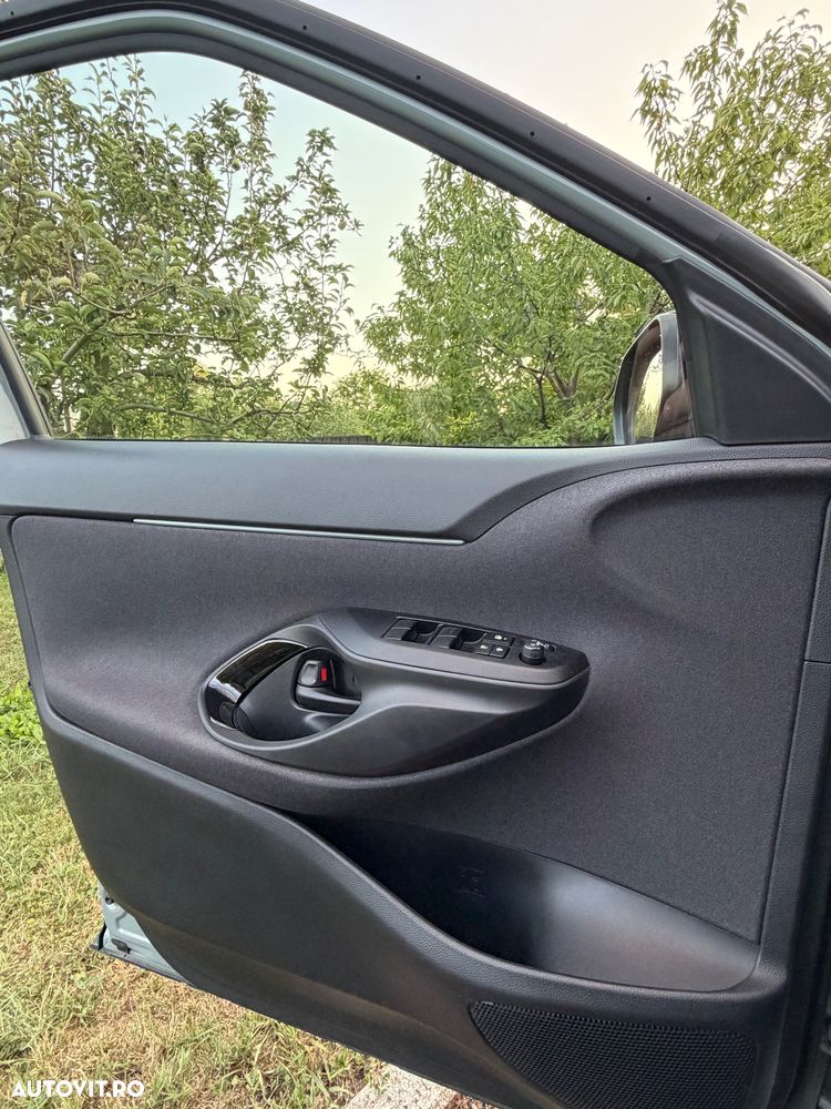 Toyota Yaris Cross - 9