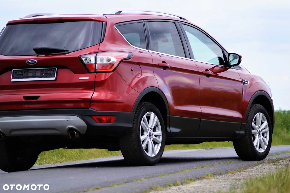Ford Kuga - 12