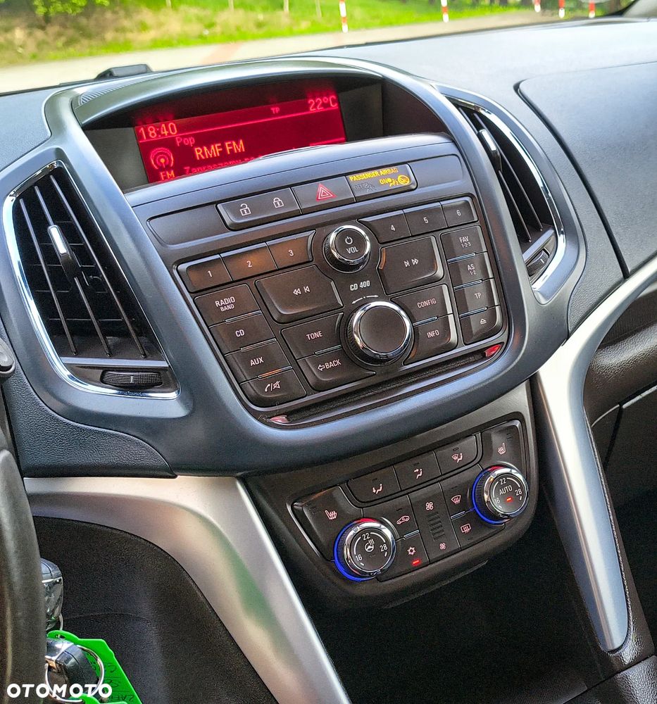 Opel Zafira - 27