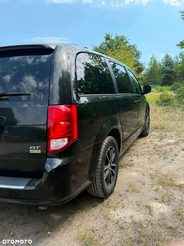 Dodge Grand Caravan 3.6 R/T - 4