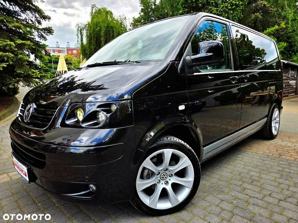 Volkswagen Multivan - 2