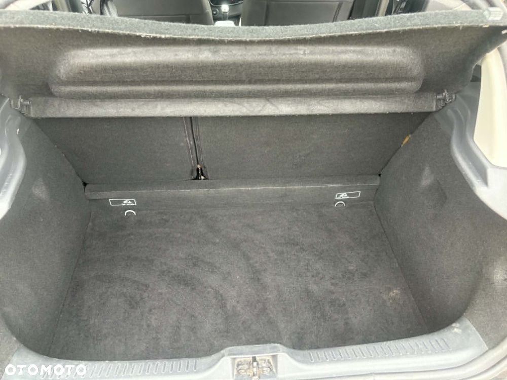 Renault Clio 1.5 dCi Energy Limited - 9
