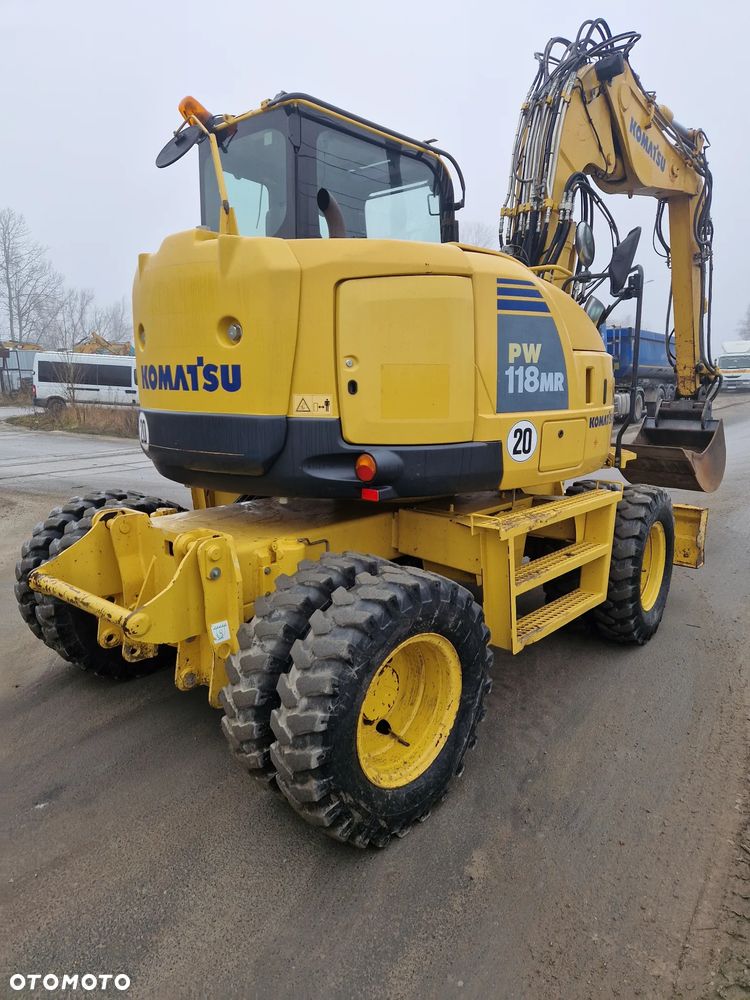 Komatsu PW118MR-8 - 3