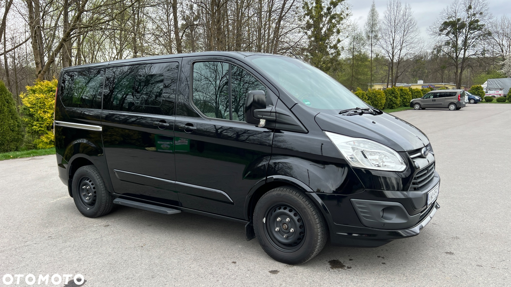 Ford Tourneo Custom 2.0 EcoBlue L1 Titanium - 12