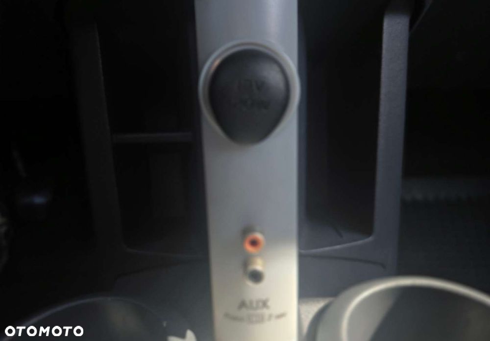 Mitsubishi Colt - 15