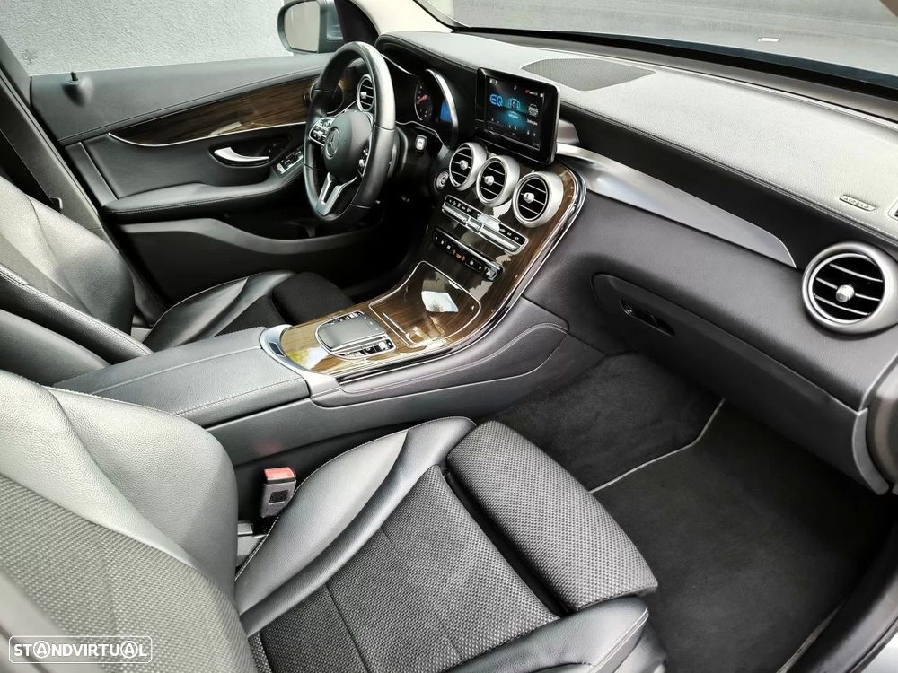 Mercedes-Benz GLC 300 e 4Matic - 22