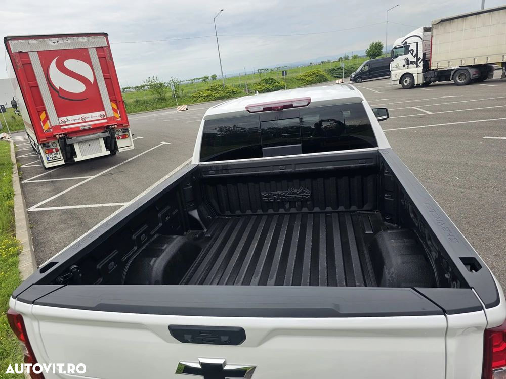 Chevrolet Silverado - 7