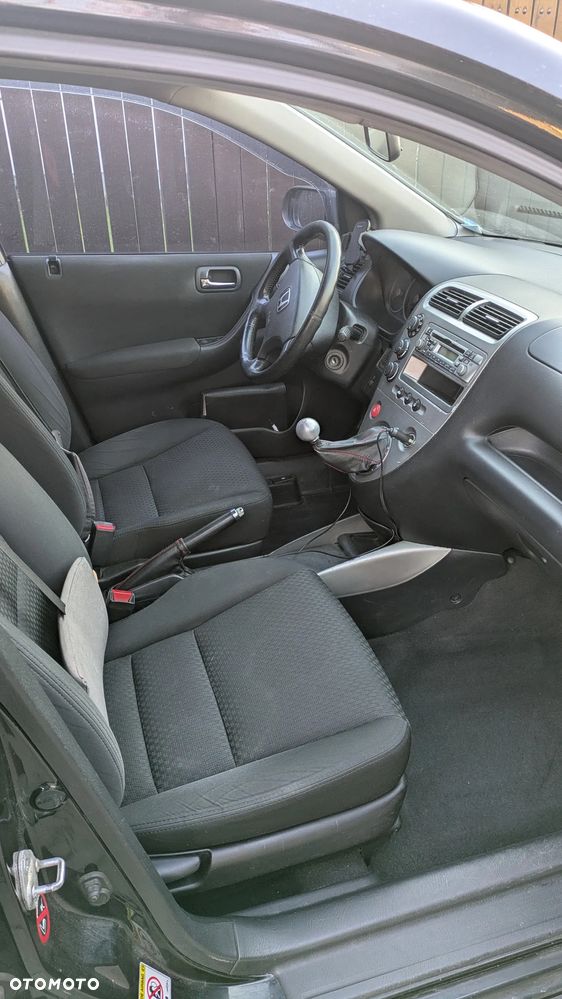 Honda Civic 1.6i ES - 4