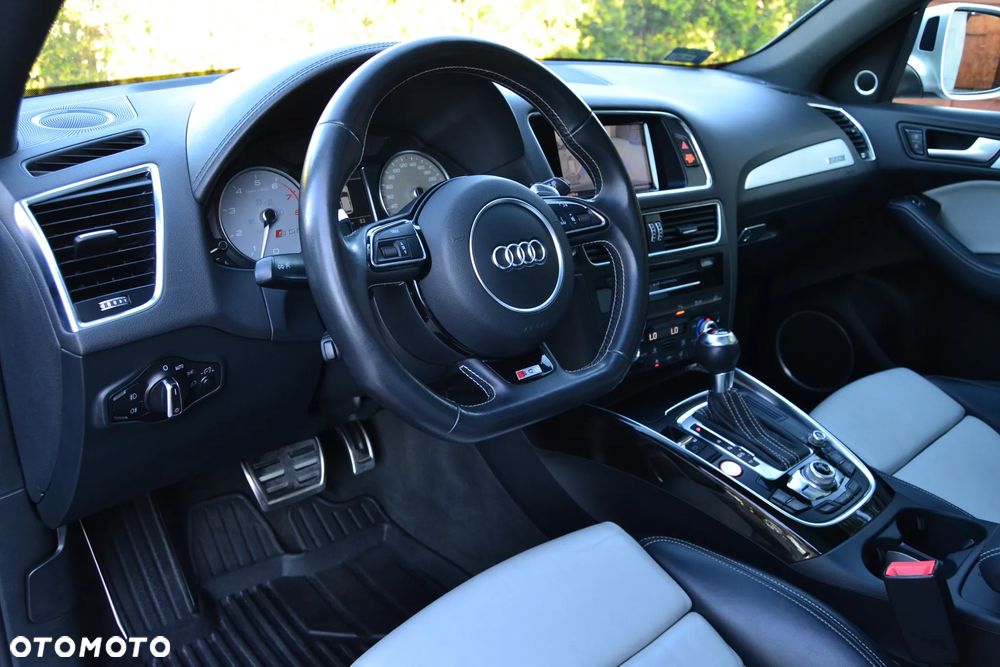 Audi SQ5 Sportback - 17