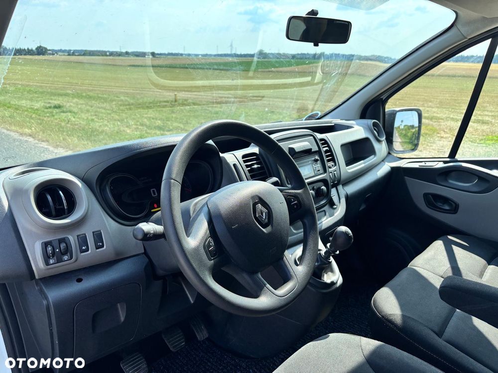 Renault TRAFIC - 11