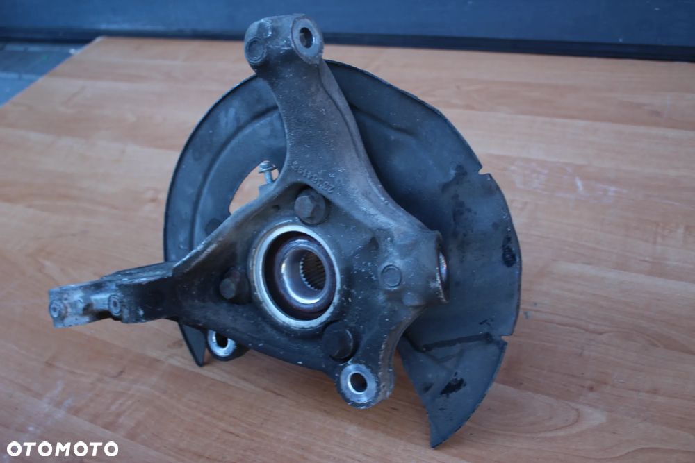 PIASTA ZWROTNICA PRAWY PRZÓD PRAWA PRZEDNIA OPEL INSIGNIA B 5X115 - 5