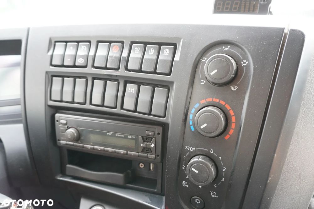 Renault D16 250 - 18