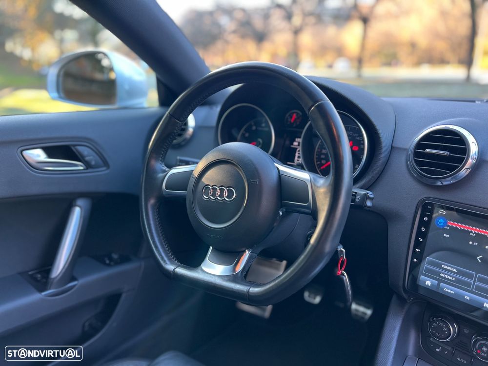 Audi TT Coupé 1.8 TFSI - 12