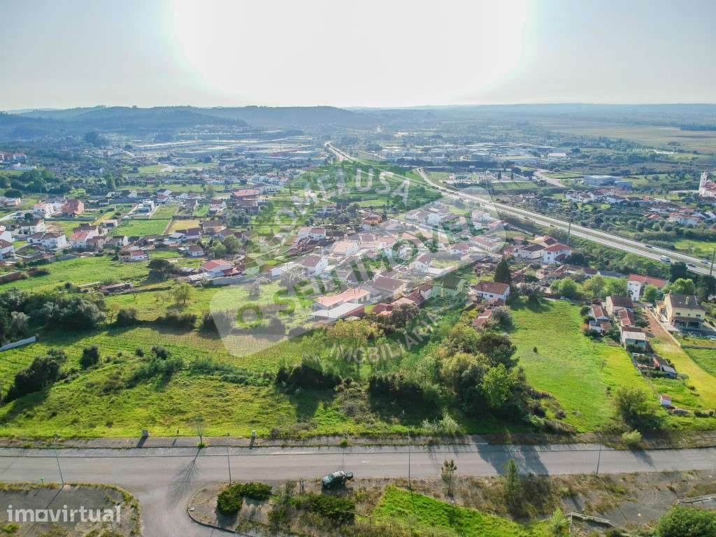 Terreno urbano para construção de moradia em Taveiro, Coimbra - Grande imagem: 3/6