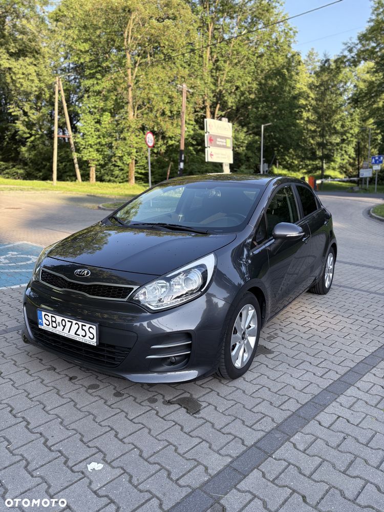 Kia Rio - 5